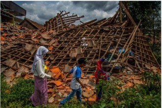 इण्डोनेसियामा ६ म्याग्निच्युडको भूकम्प, कमजोर घर भत्किए